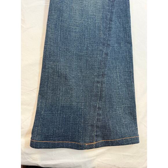 True Religion Joey Studded Jeans Size 26 Ultra Low Rise Y2K Flare Excellent Cond - Picture 7 of 12